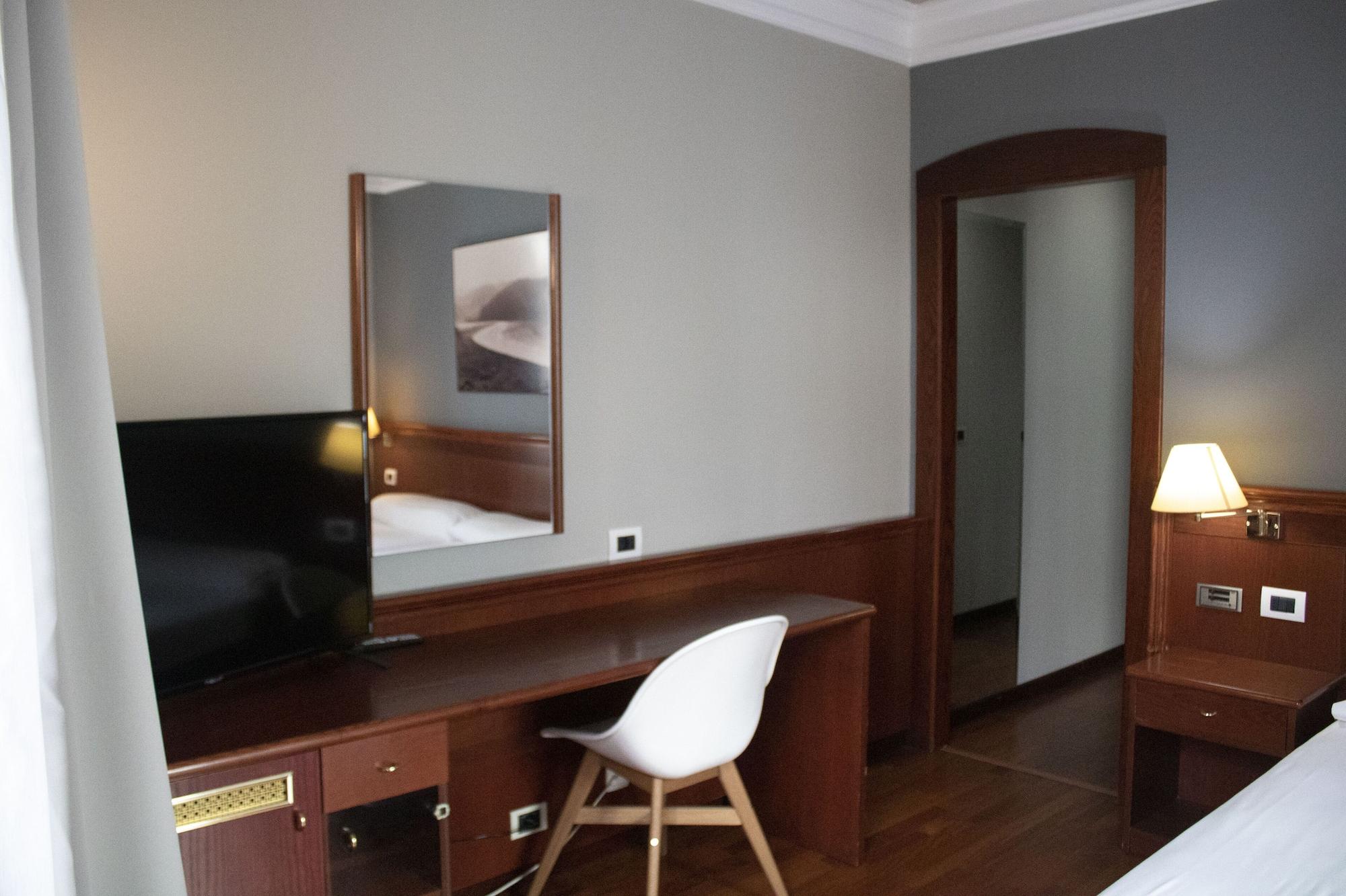 Hotel Alda El Suizo Ferrol Eksteriør bilde