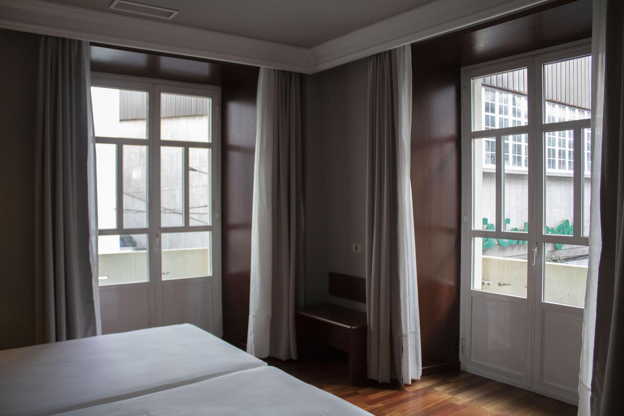 Hotel Alda El Suizo Ferrol Eksteriør bilde
